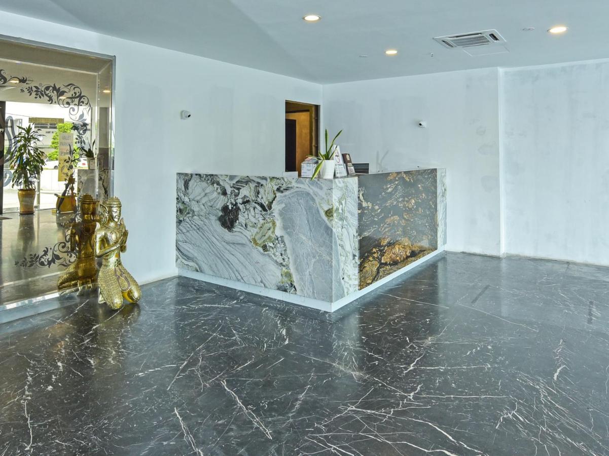 Capital O 90130 Sawadee Hotel Johor Bahru Dış mekan fotoğraf