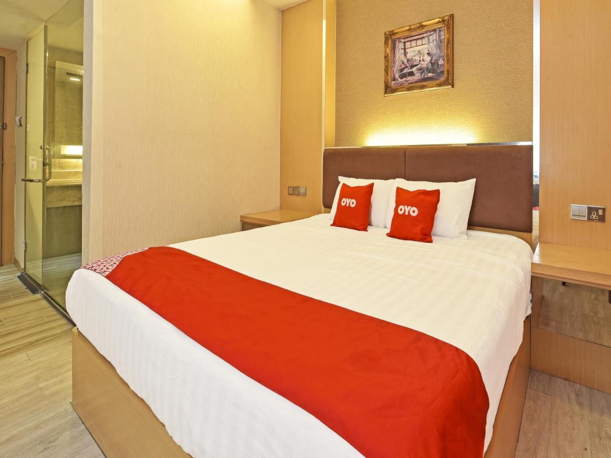 Capital O 90130 Sawadee Hotel Johor Bahru Dış mekan fotoğraf